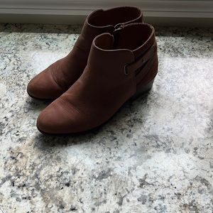 Ankle boots